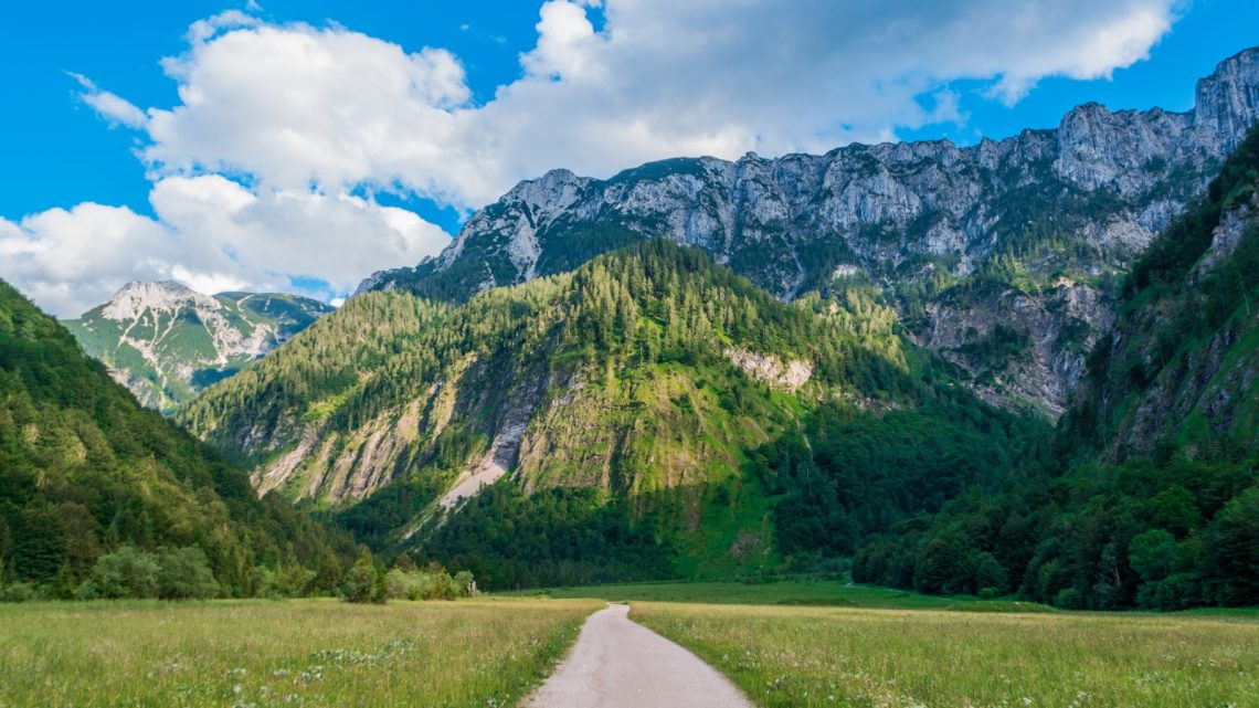 Quelles sont les routes les plus époustouflantes des Montagnes Rocheuses?