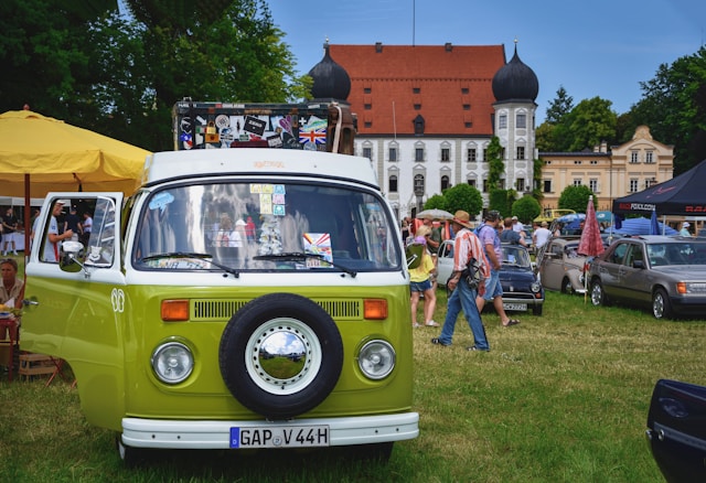 Quels festivals incontournables découvrir en van à travers l’Europe ?